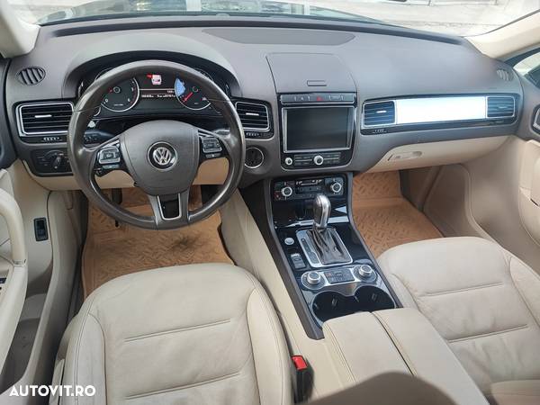 Volkswagen Touareg V6 TDI BMT Supreme Plus - 5