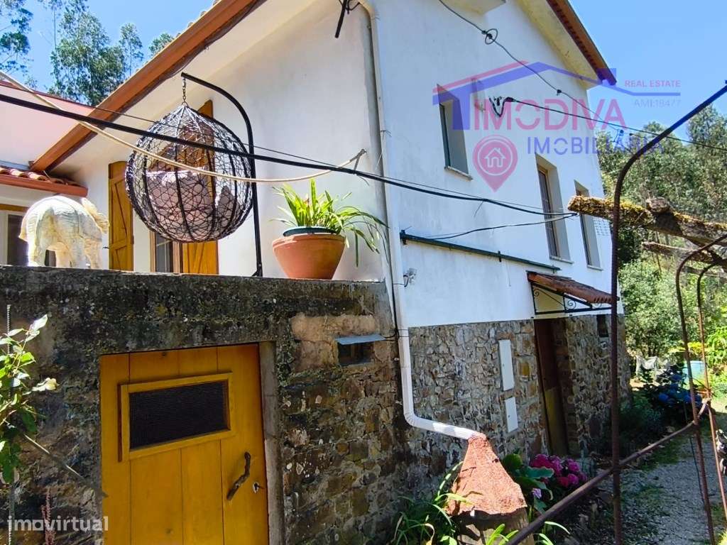 Propriedade com moradia, anexo, piscina e terreno com mais 2 ha - Grande imagem: 3/60