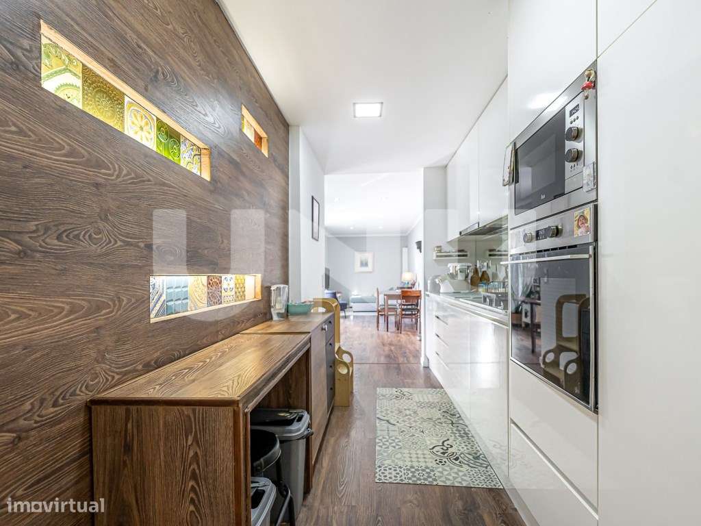 Moradia V3 renovada em Linda-a-Velha com conforto e muita luz - Grande imagem: 4/21