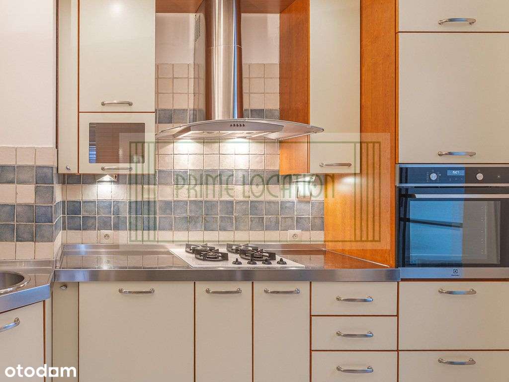 możliwość 3 pokoi / 2 garaże / balkon-12