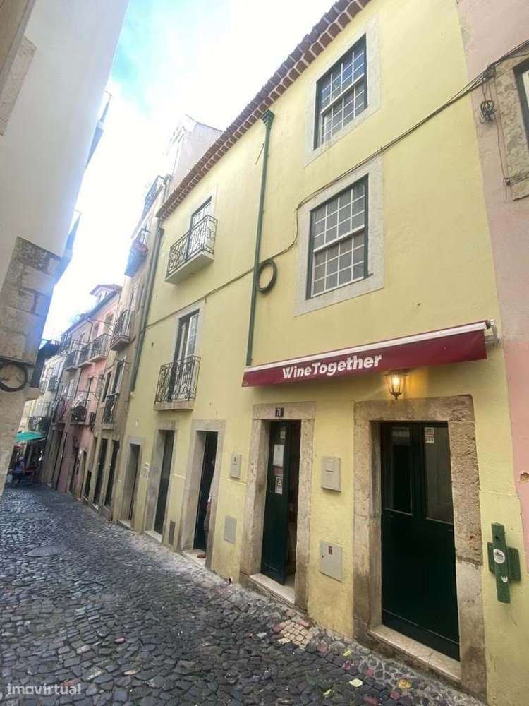 Loja com Esplanada no Coração de Alfama - Grande imagem: 4/16
