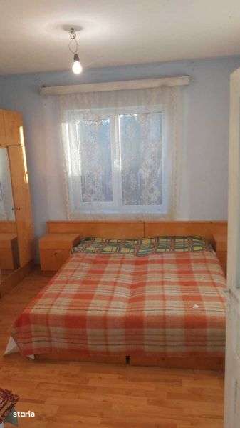 Casa 116 mp + curte 2800 mp 37m la sosea Gostinari langa Primarie - Imagine principală: 5/7