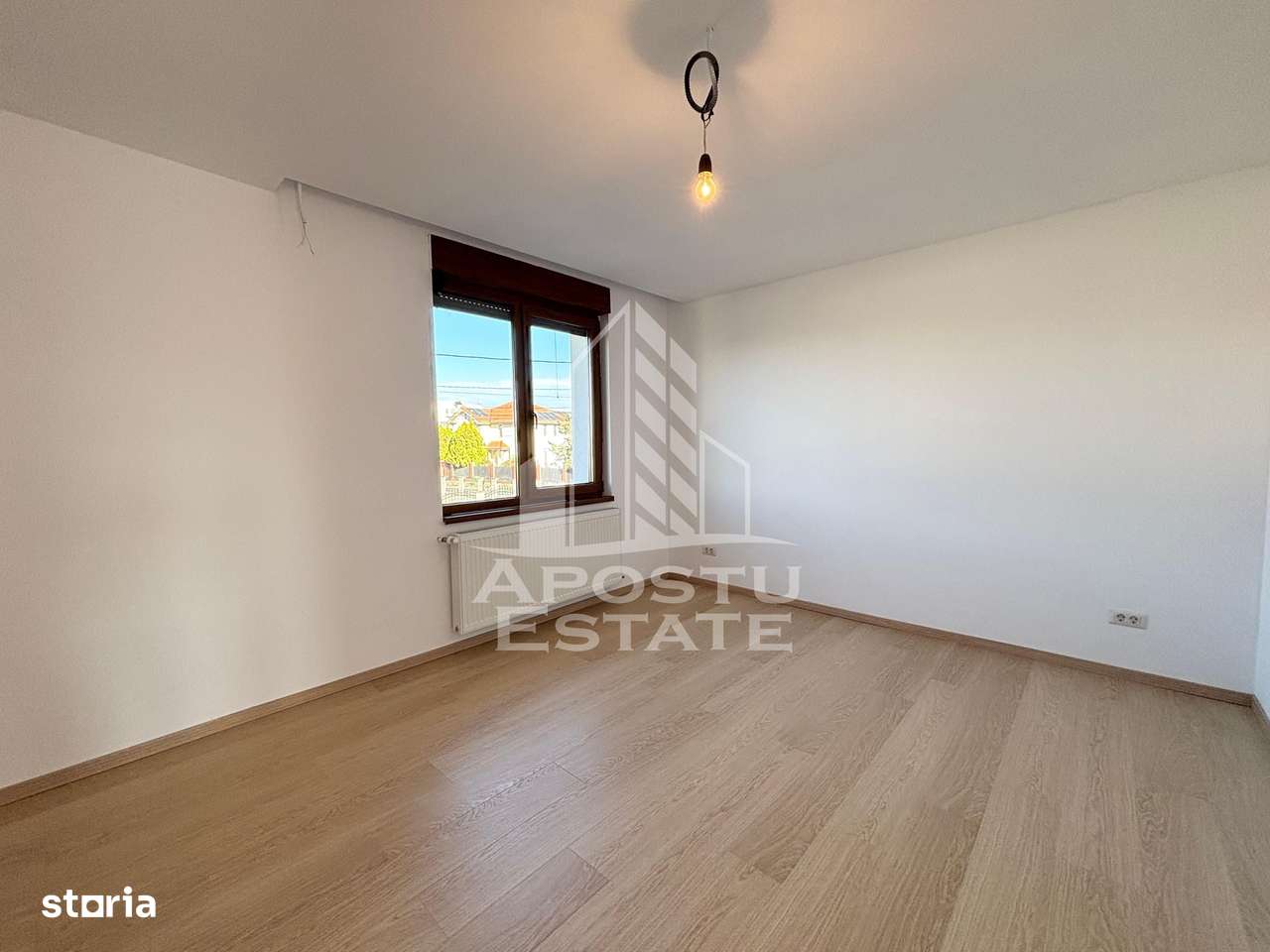 Duplex  cu 4 camere, 3 bai, nemobilata, Dumbravita - Imagine principală: 5/20