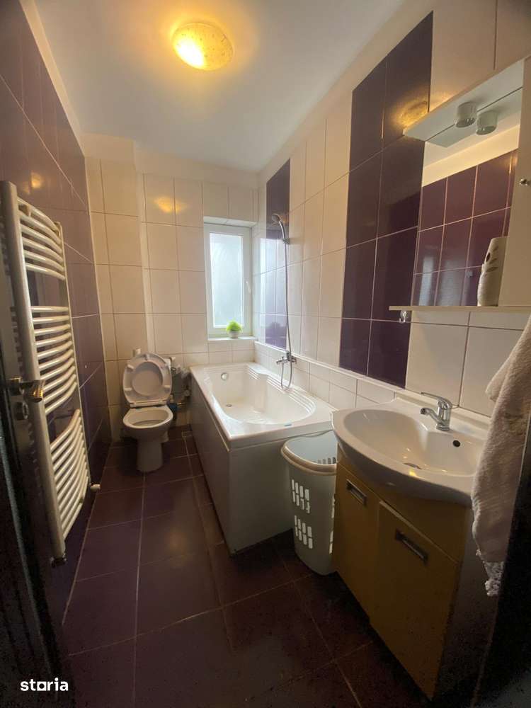 Apartament spatios toate dotarile, zona Centrala-11