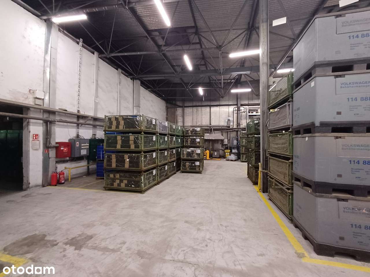 Na sprzedaż atrakcyjny kompleks magazynowy z długą umową najmu 4 870m²-2