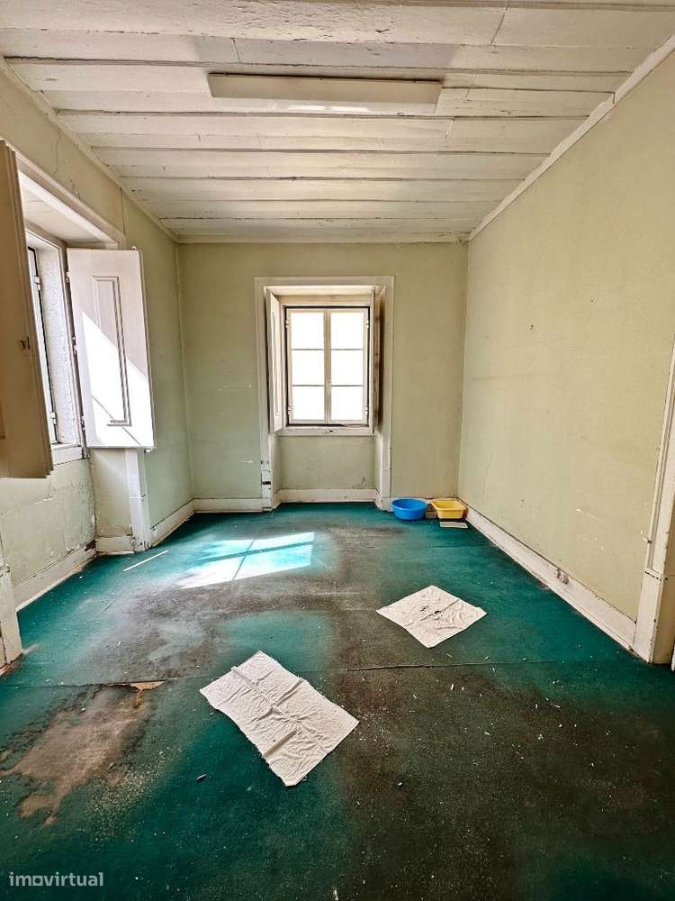 Prédio com 3 frentes no Centro Histórico - Grande imagem: 4/17