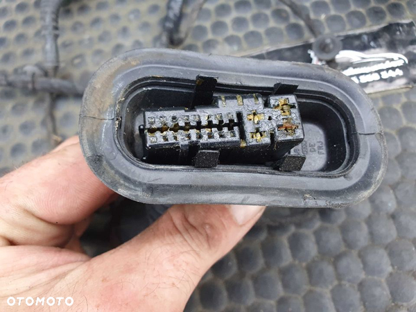 Instalacja 8E0971687E Wiazka Drzwi Kostki Elektryczne Szyby Tyl Tylne AUDI A4 B6 - 4