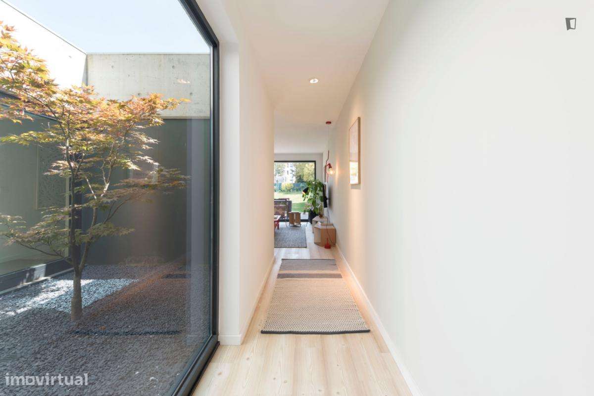 Apartamento com 2 quartos - localizado em Miragaia Porto - Grande imagem: 3/7