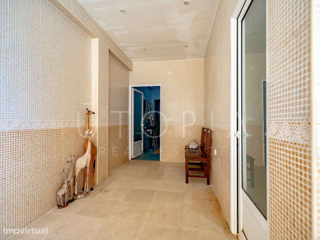 Moradia de Prestígio com Piscina, Campo de Ténis e Terreno Murado d...-55