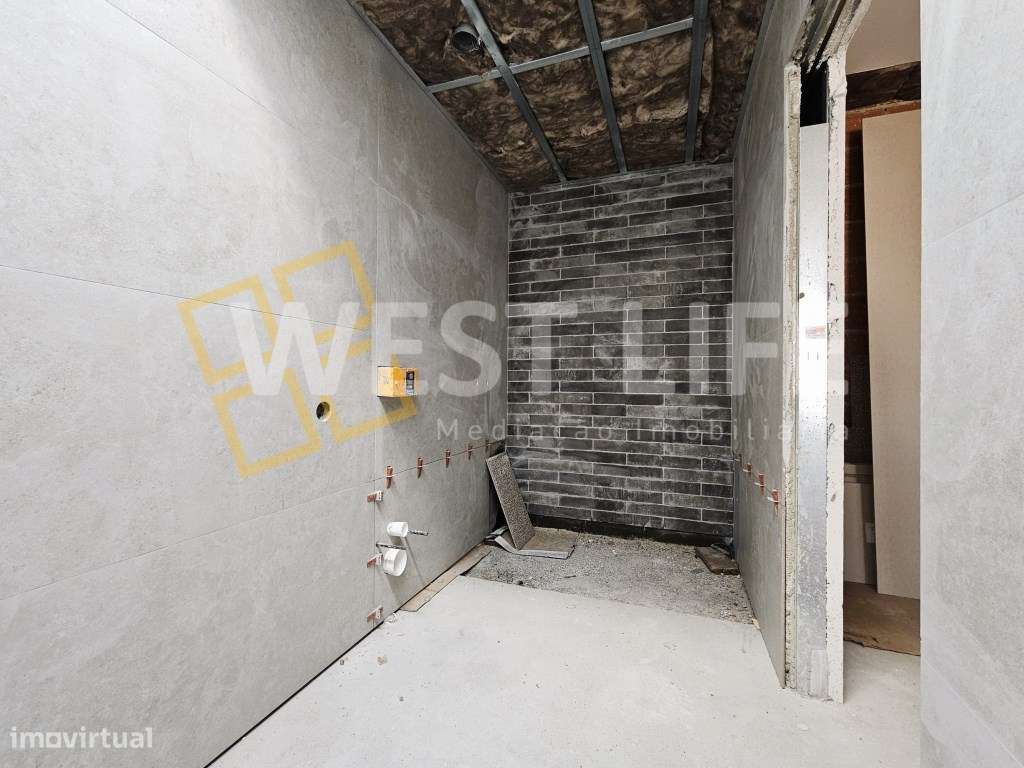 Arquitetura Contemporânea - NOVA - Moradia T4 com três suítes junto...-14