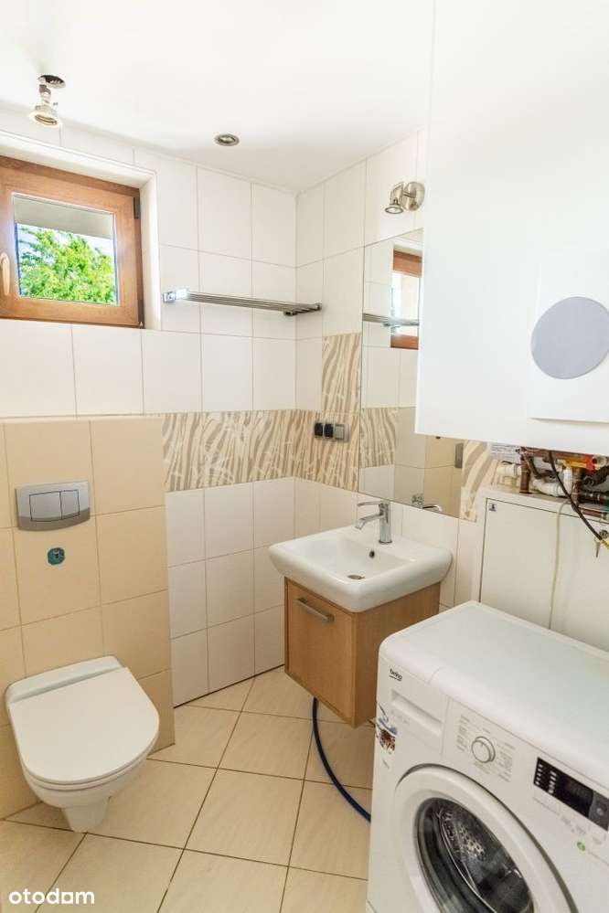 Wolnostojący, wolny od zaraz, z dużym ogrodem!-7