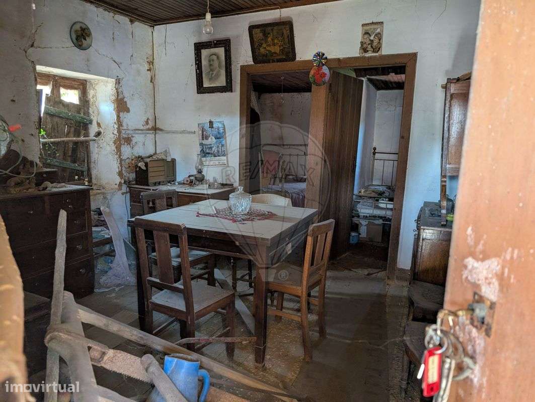Moradia T2 para venda - Grande imagem: 4/9