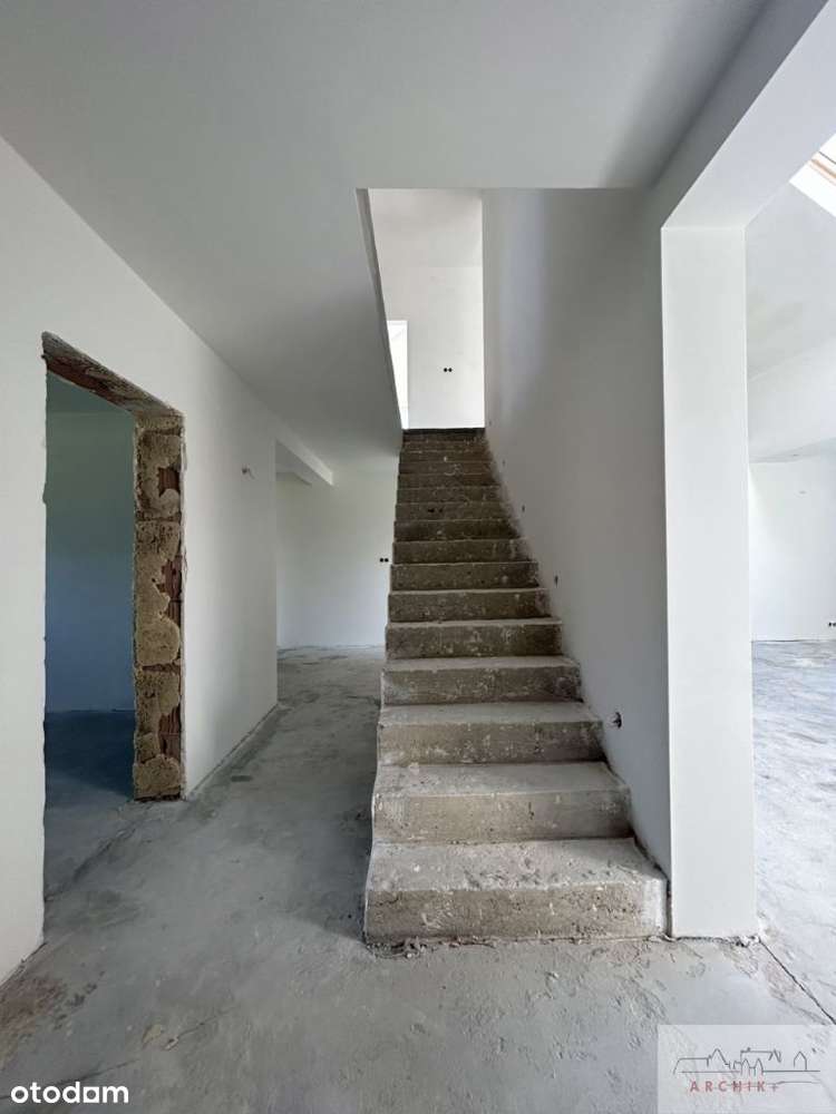 Dom w Sieprawiu, duża działka, pompa ciepła-8