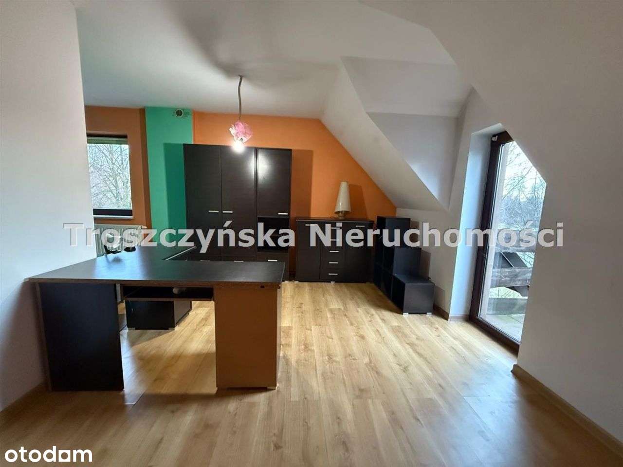 Duży dom Kolonia Poczesna z 2010 roku-14