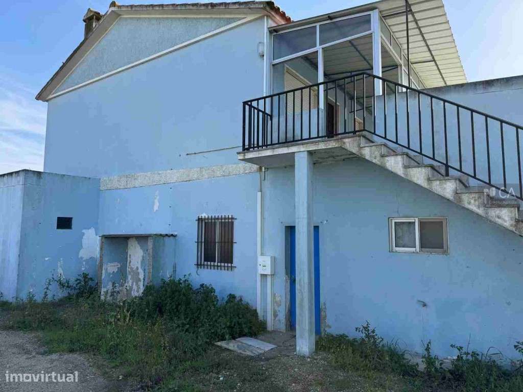 Restaurante com Casa de Habitação no 1º Andar - Grande imagem: 5/8