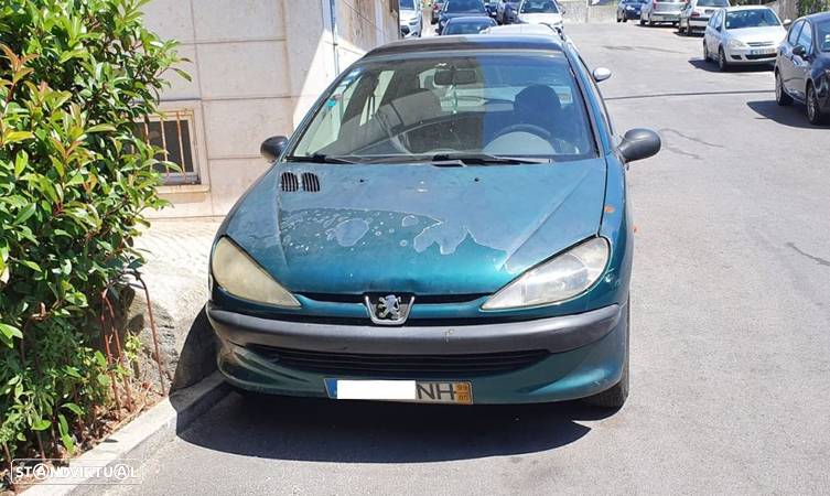 Peugeot 206 1.9D de 1999 para peças - 2