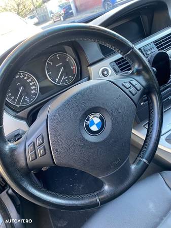 BMW Seria 3 318d DPF Edition Exclusive - 14