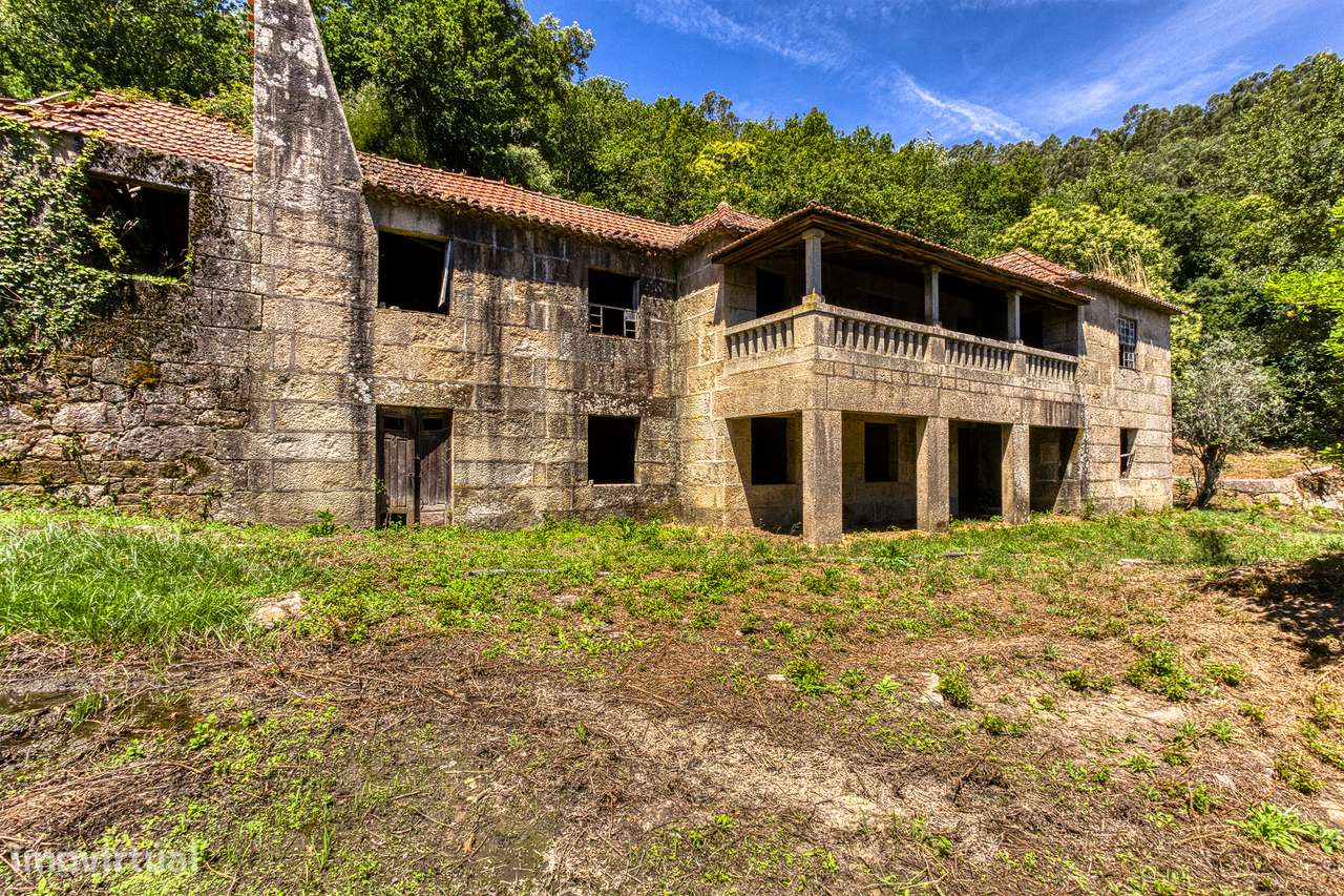 QUINTA NO VALE DO DOURO - 2 CASAS EM PEDRA, 11 HECTARES DE TERRENO-7