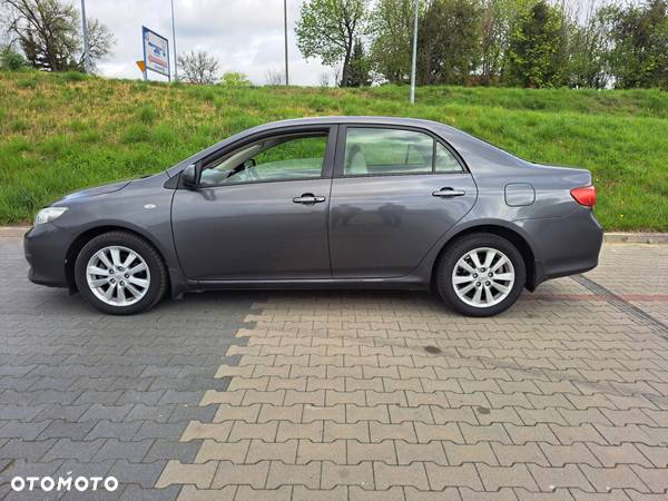 Toyota Corolla 1.6 VVT-i Prestige - 1