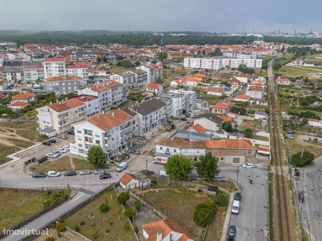 Moradia com café a funcionar em Darque - Grande imagem: 4/18