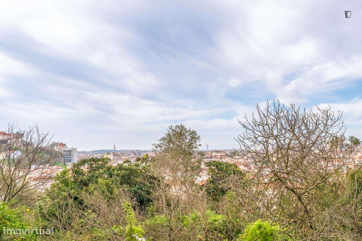 Quarto - localizado em Alameda Lisbon - Grande imagem: 5/9