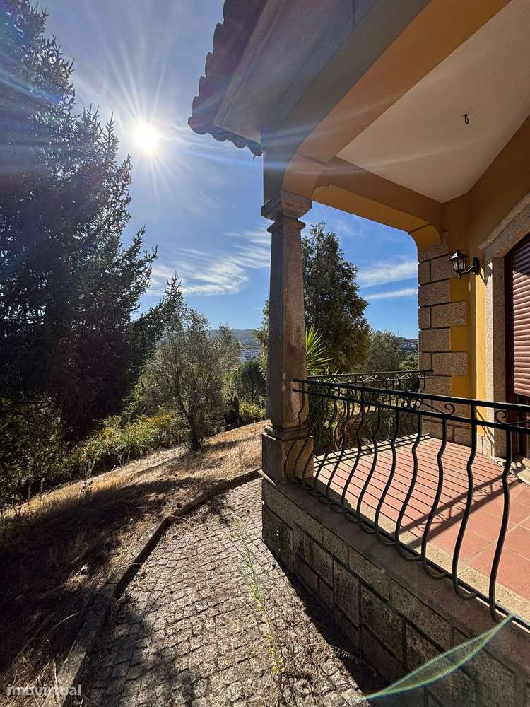 Imóvel de banco : apresente-nos a sua e-55