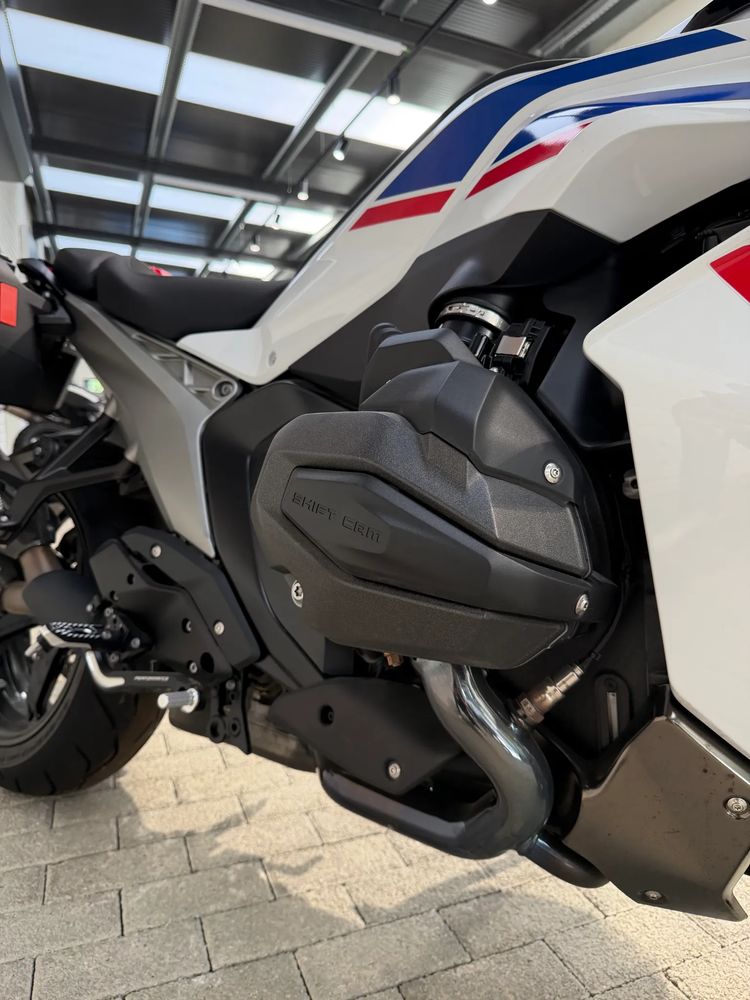 BMW R 1300 RS
