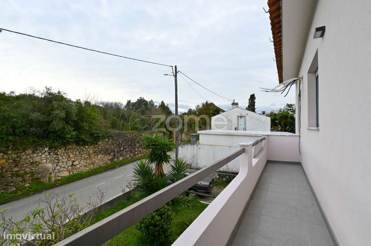 Apartamento T2 Remodelado com Garagem | Santa Clara | Coimbra - Grande imagem: 3/16