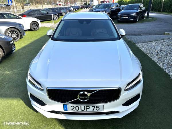 Volvo V90 2.0 D4 Momentum Geartronic - 8