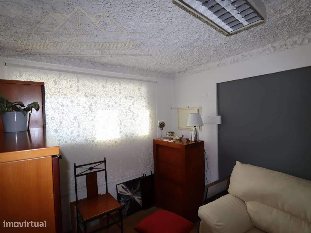 Moradia T3 em lote de 2800m2-16