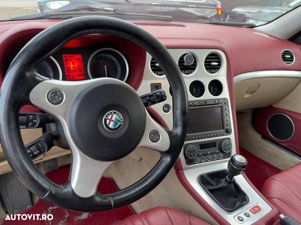Alfa Romeo Brera 2.4 Multijet Sky View - 35