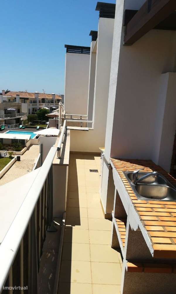 Fantástico apartamento T3, com boas áreas, Santa Luzia-38