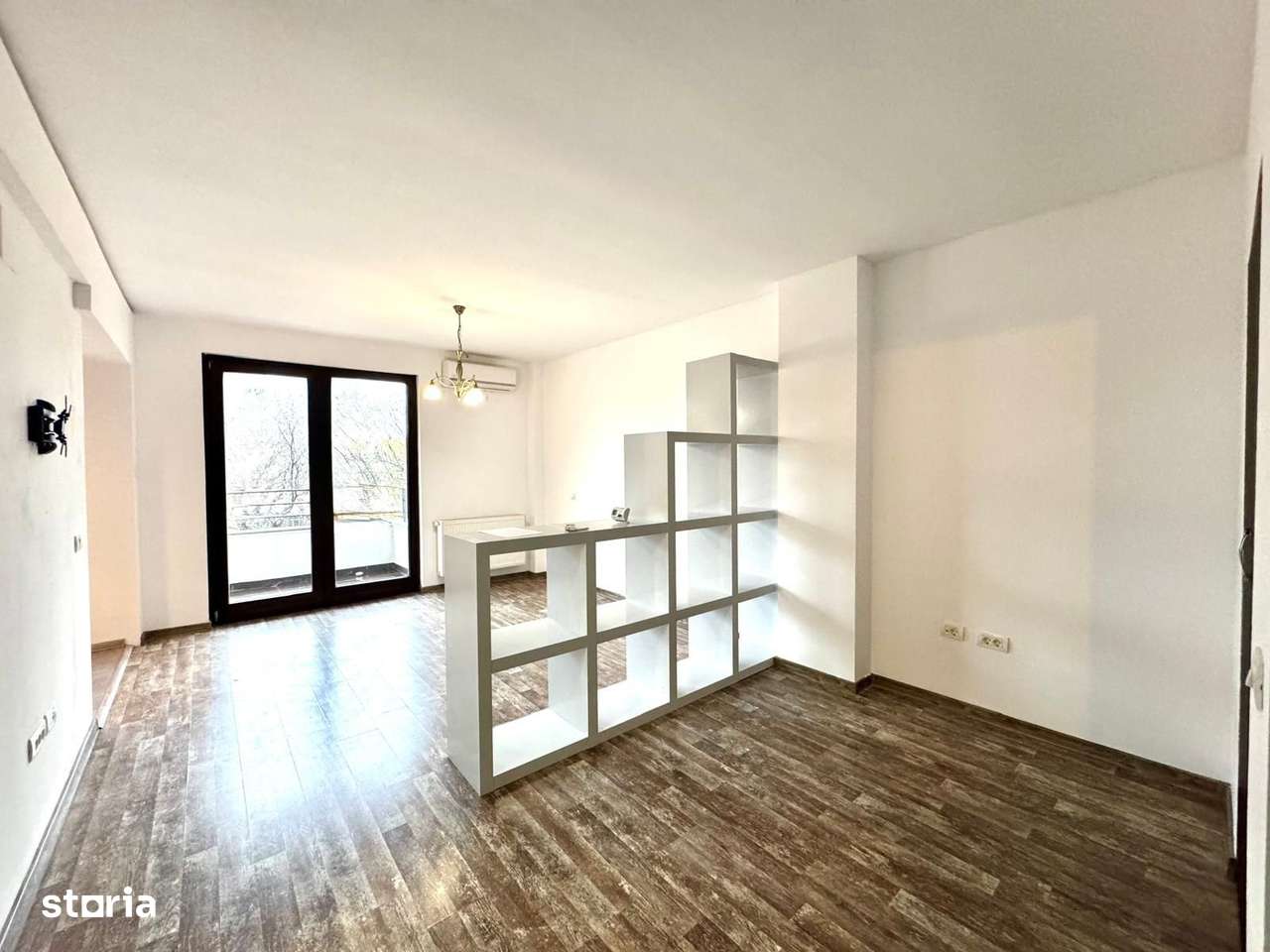 Apartament cu 1 camera - mobilat - bloc nou - etaj 2 -  Calea Sagului - Imagine principală: 3/10