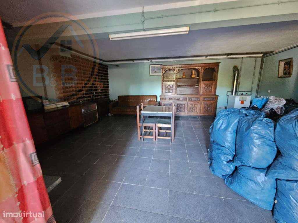 Moradia T4 com terreno, em Cavez, Cabeceiras de Basto-19