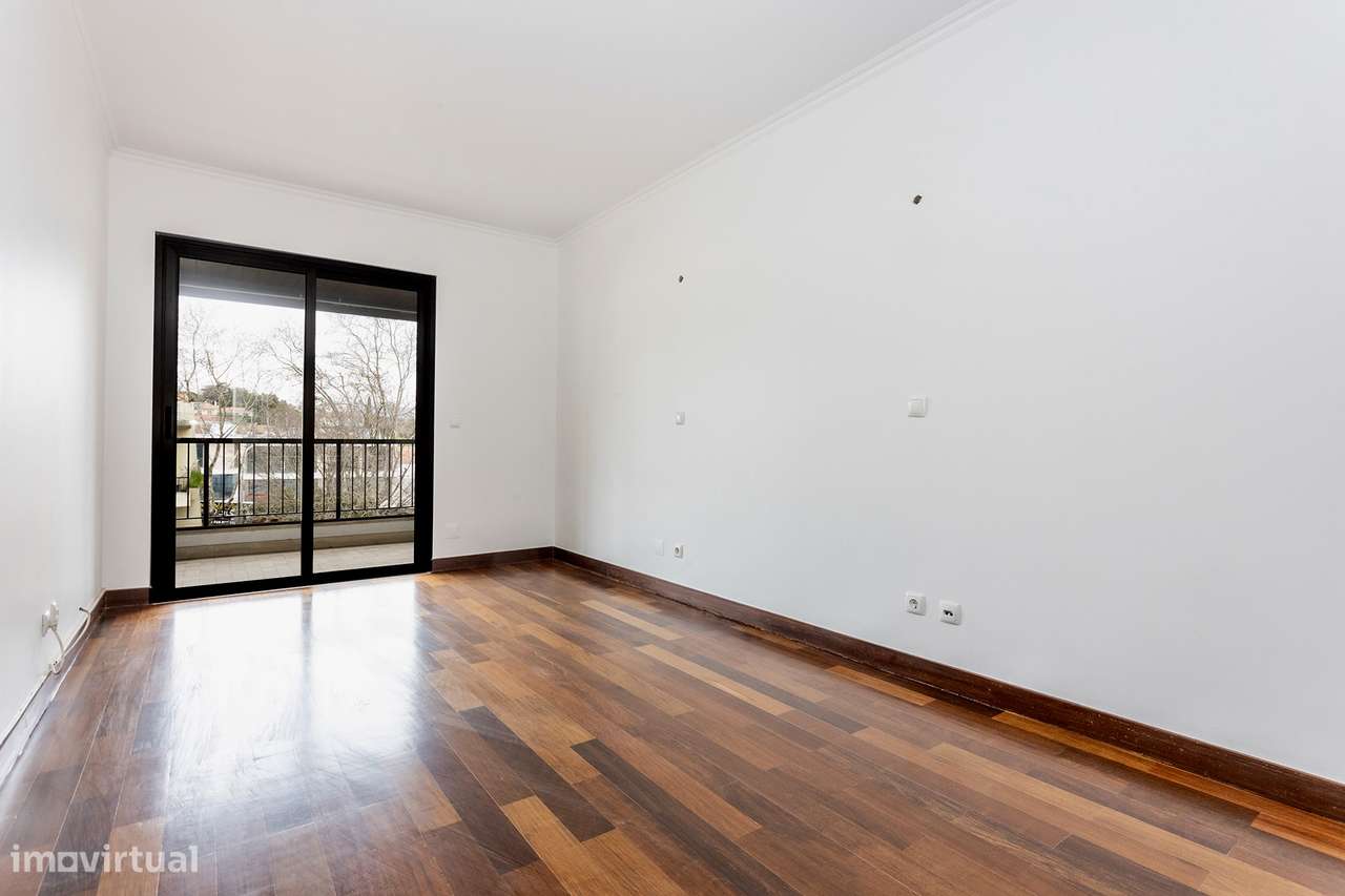 Duplex com vista deslumbrante no centro de Cascais-10