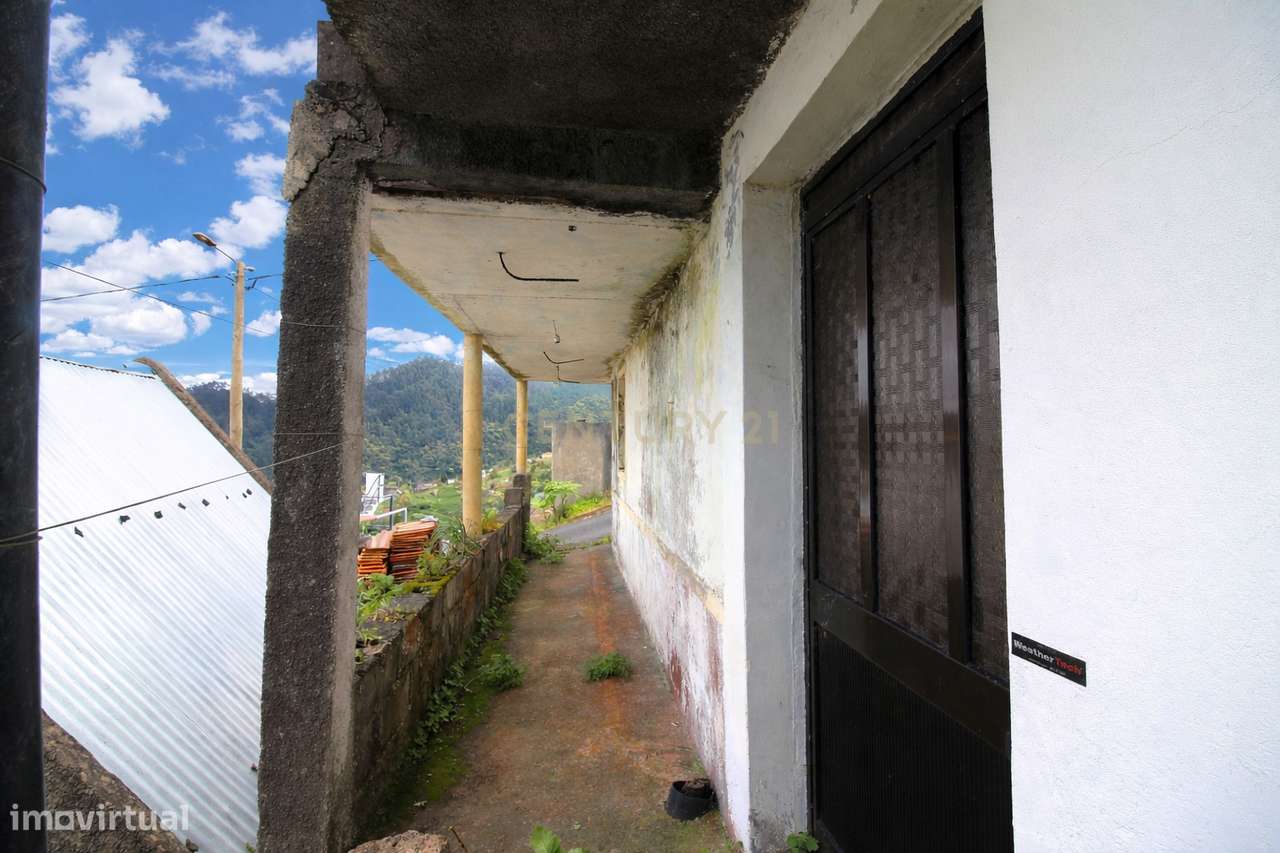 Moradia em São Roque do Faial com Vista Mar e Montanha-21