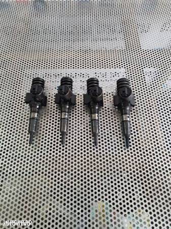 Injectoare Injector VW Seat Skoda Audi 2 Prinderi Bosch Passat Golf Touran A4 A3 Injectoare Injector - 1