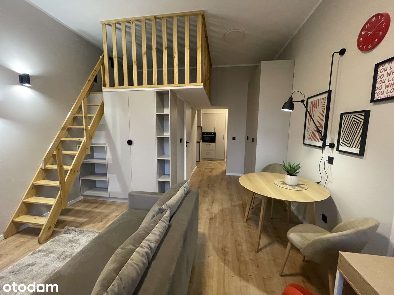 ‼️Kompaktowa Kawalerka z antresola‼️ Miejsce Postojowe-0