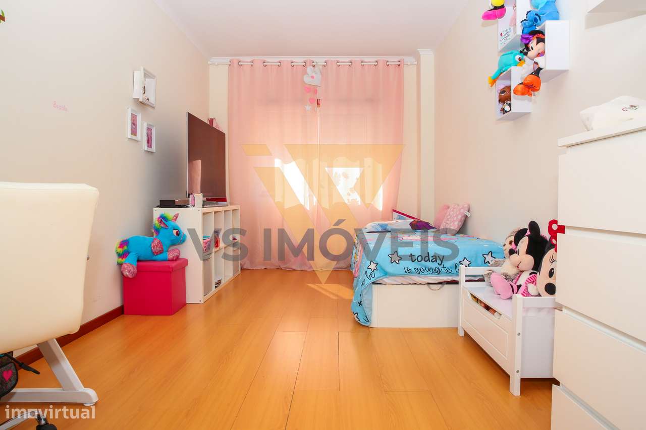 Apartamento T3 no condomínio Horta Dos Vimes em Alenquer-43