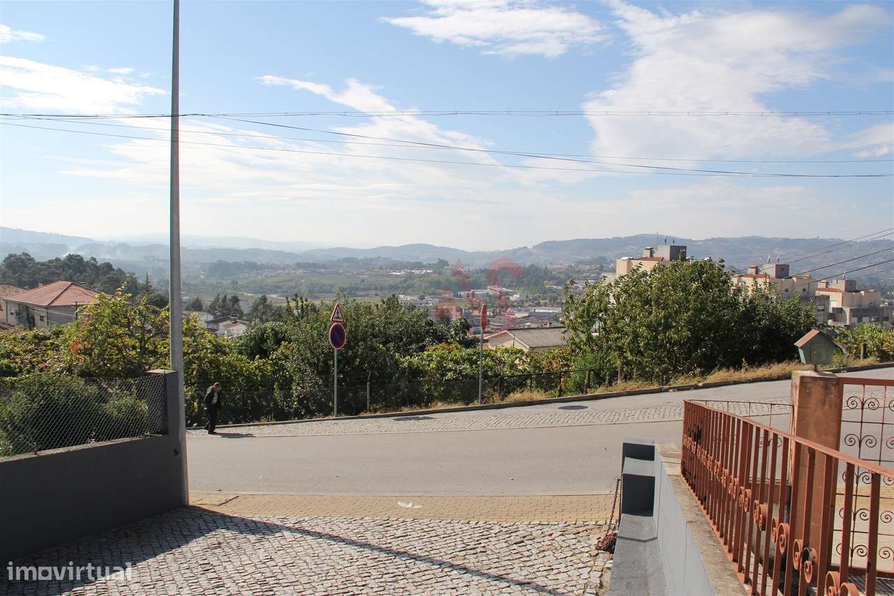 Pavilhão industrial com 1.017 m2 em Margaride, Felgueiras - Grande imagem: 4/8