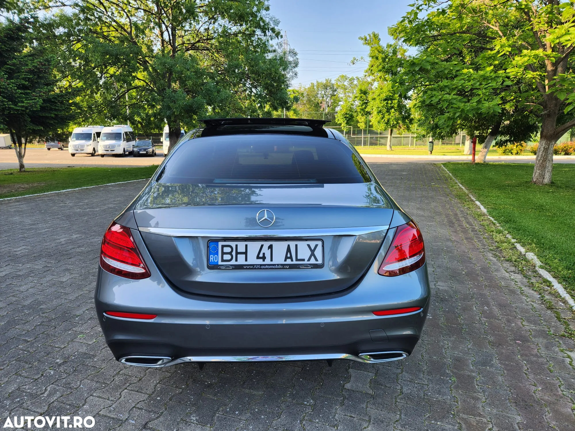 Mercedes-Benz E 220 d T-Modell Aut. - 3