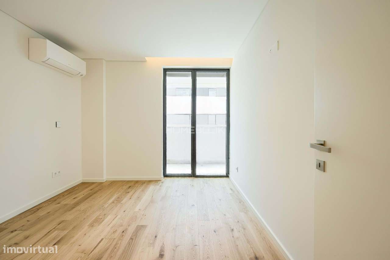 T3 em Aveiro com  Master Suite, Closet e Varanda em todas as divisões-10