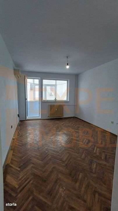 Apartament 2 camere de vanzare, zona Salvare-Constanta - Imagine principală: 2/12