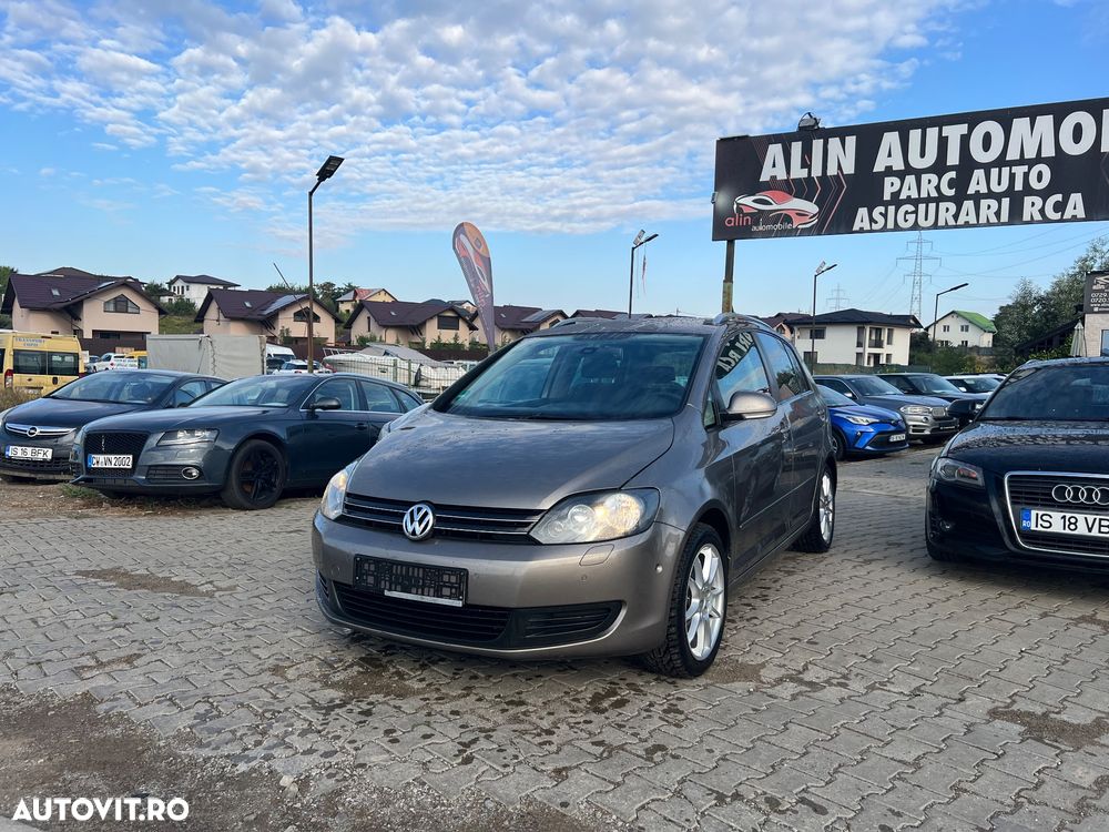 VOLKSWAGEN GOLF-PLUS - COMPACT