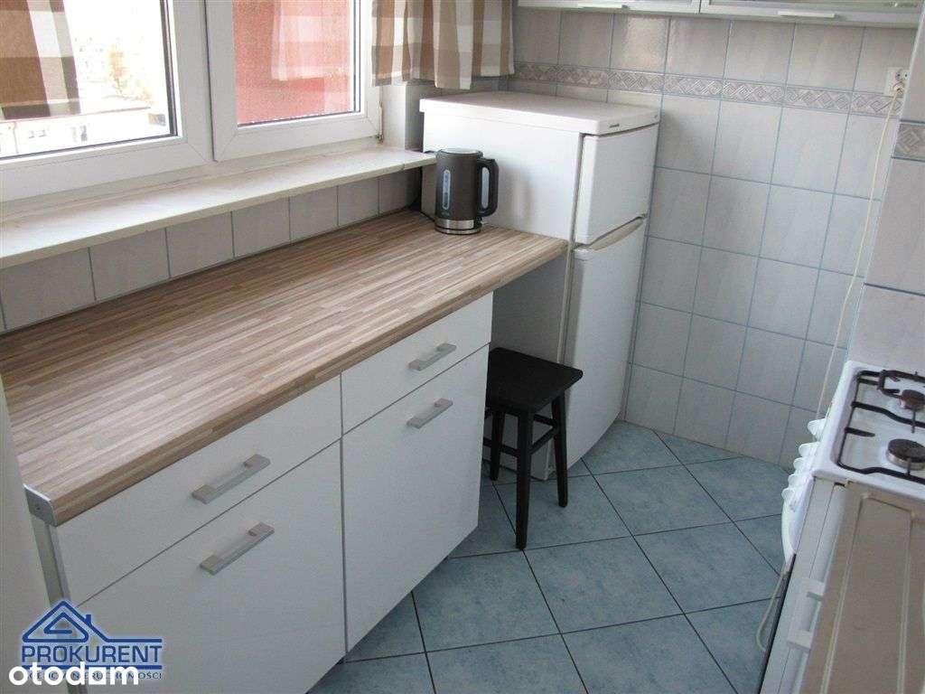 3-pokojowe mieszkanie z dużym balkonem i pieknym widokiem na góry-4