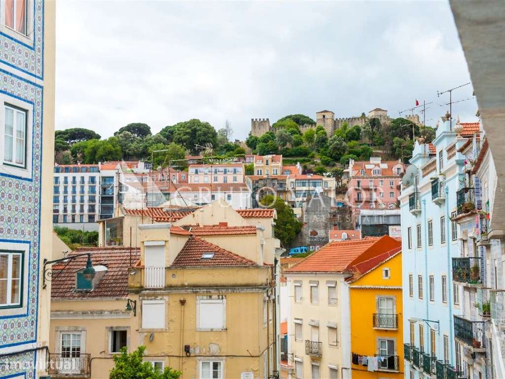 Apartamento T2 com jardim, piscina e garagem - Baixa de Lisboa/Mour...-2