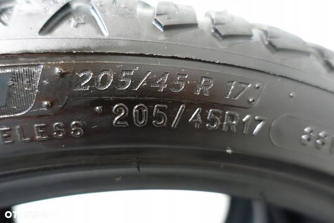 OPONY OPONA WIELOSEZONOWA MICHELIN CrossClimate 2 2x 205/45R17 6,5mm - 3