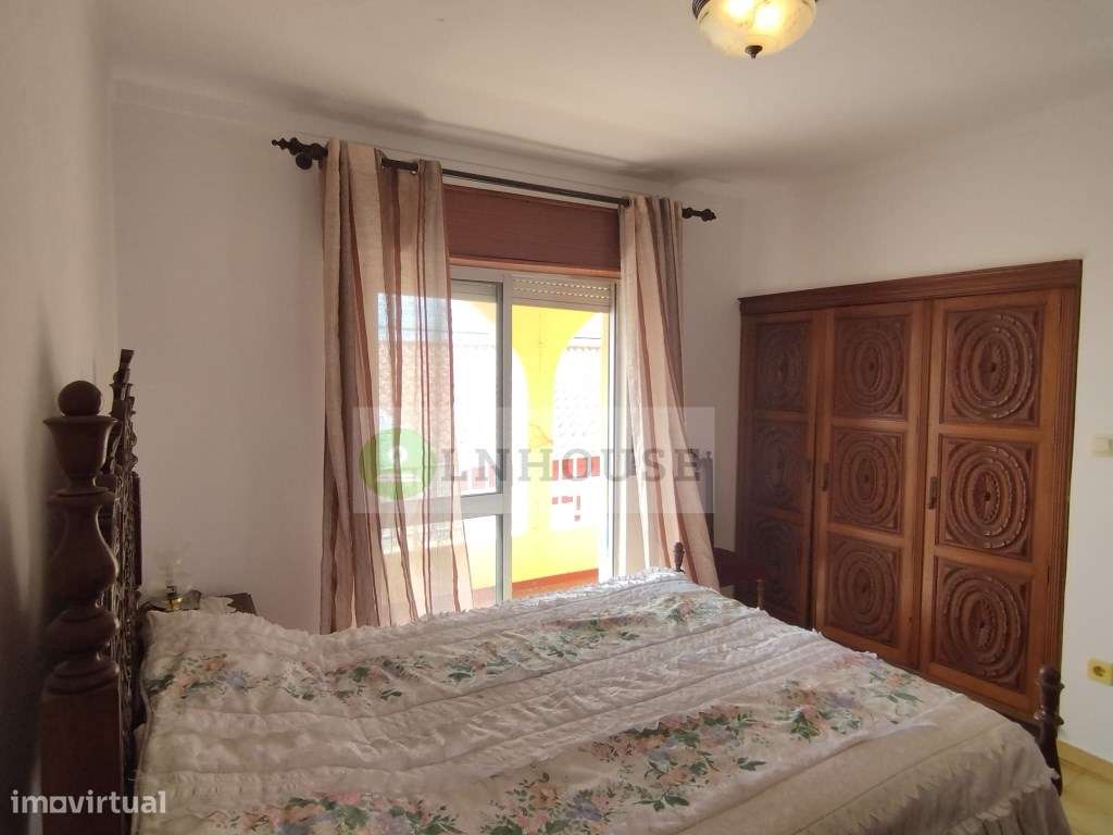 Moradia T2+2 com quintal e terraço, Azinhal-21