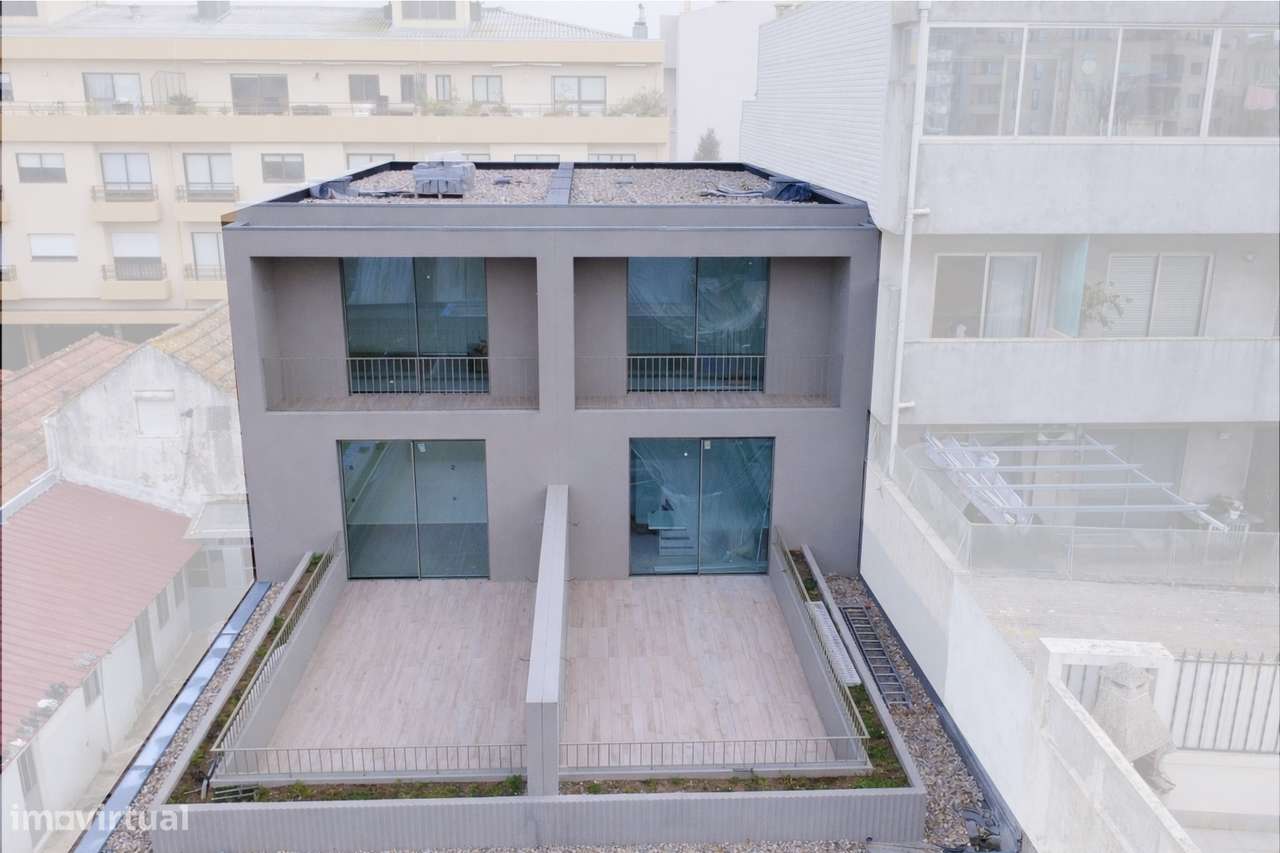 Moradia T4 de luxo com piscina privada – Centro de Matosinhos - Grande imagem: 5/16