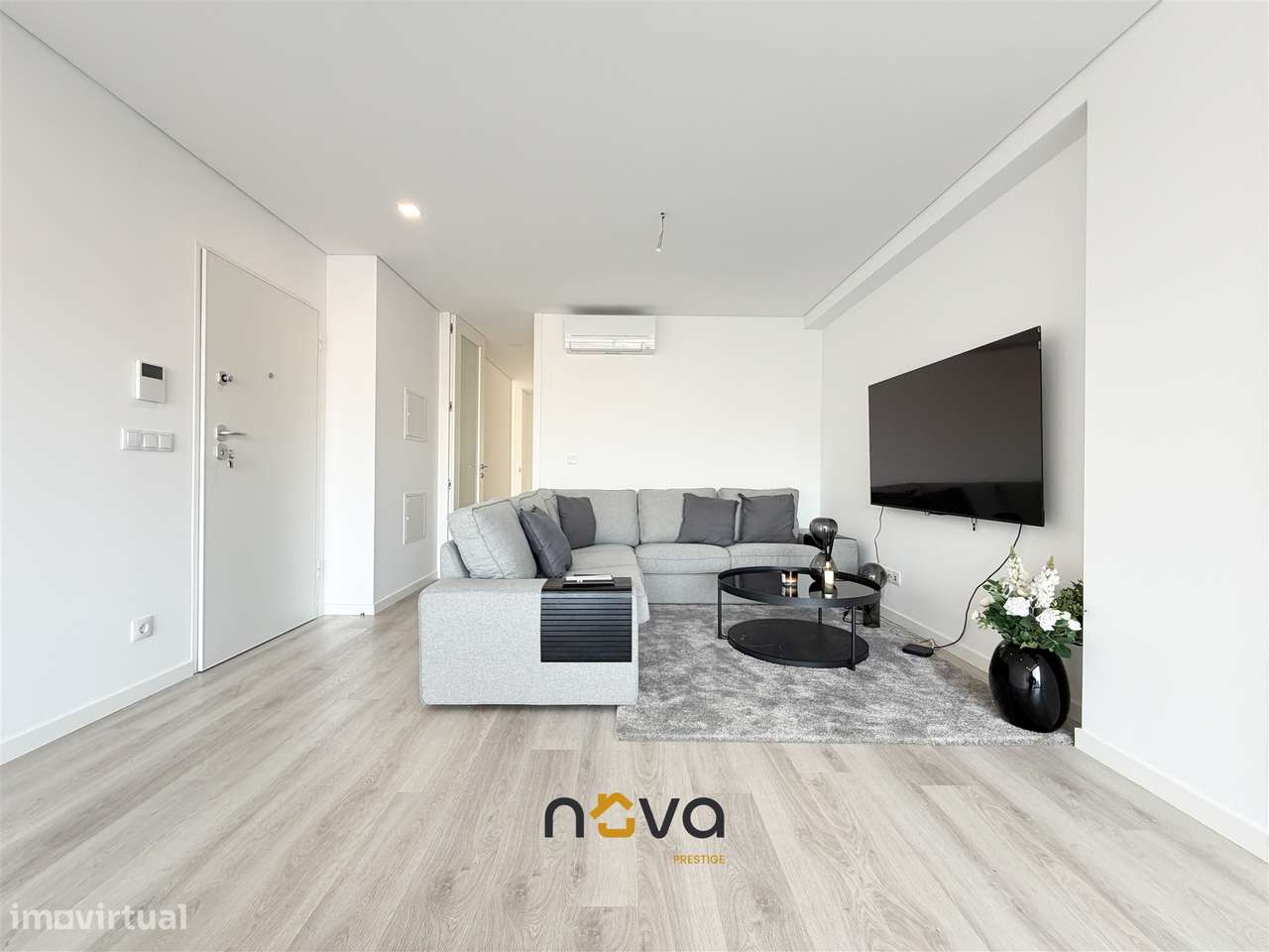 Apartamento T2 situado na 2ª linha de mar em Vila do Conde-23